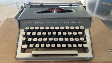 Macchina da scrivere Remington Travel-Riter Deluxe