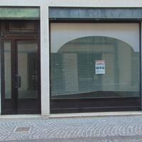 Negozio Adria [A2365ACG]