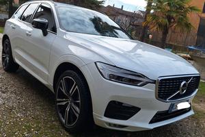 Volvo xc 60 II serie R Design T4