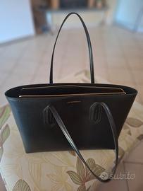 Borsa Armani