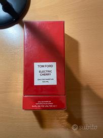 Tom Ford Electric Cherry 100 ml – Nuovo Mai Usato