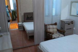 L'appartamento in buon stato, ammobiliato