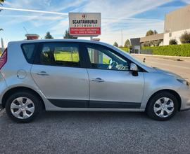 Renault Scenic Scénic X-Mod 1.5 dCi 105CV Confort