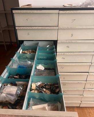 mobile archivio