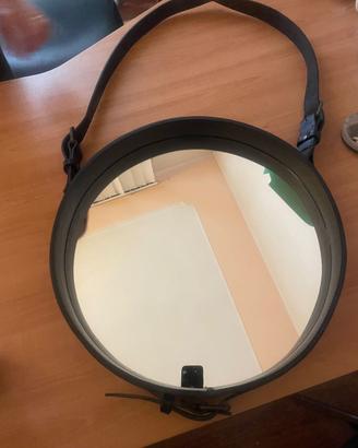 specchio GUBI ADNET WALL MIRROR