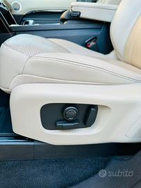 Land Rover Discovery 5