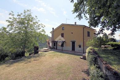CASA SEMINDIPENDENTE A SALISANO