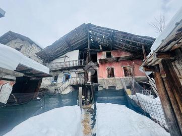 RUSTICO A SAINT-RHEMY-EN-BOSSES