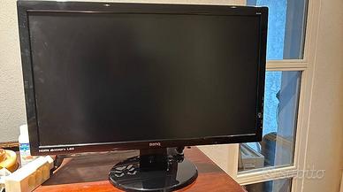 Monitor BENQ 24” Full HD 1920x1080 TN HDMI