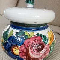 Vaso decorato a mano