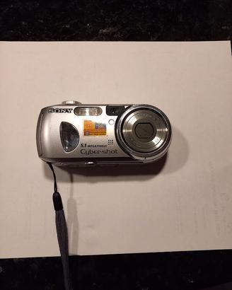 SONY cyber-shot DSC-P93