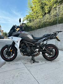 Yamaha tracer 900