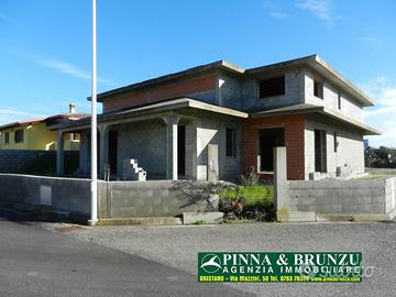 URAS - Villa da rifinire