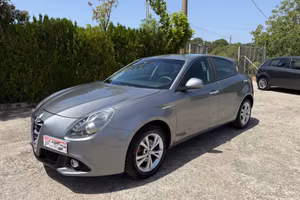 Alfa Romeo Giulietta 1.6 JTDm-2 105 CV Distinctive