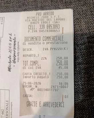 Divano 3 posti nuovo,