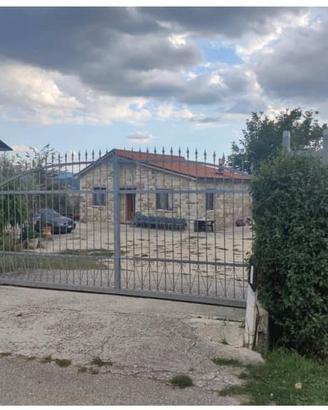 Fabbricato unifamiliare residenziale