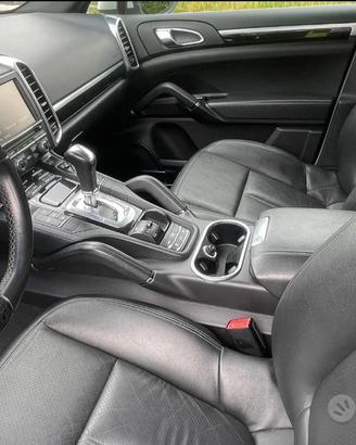 Porsche Cayenne 3.0 D 