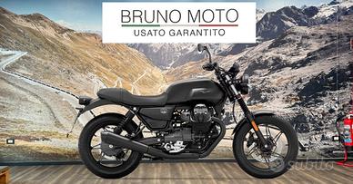 Moto Guzzi V7 Stone
