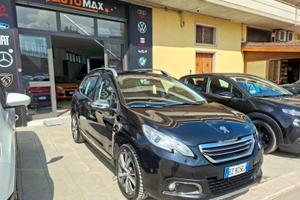 Peugeot 2008 1.6 BlueHDi 100cv Black Matt 2015