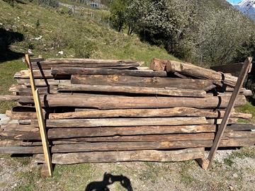 TRAVI DI LEGNO CASTANO