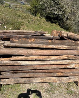 TRAVI DI LEGNO CASTANO