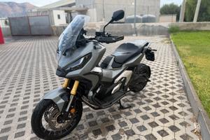 Honda X-Adv 750 del 2022