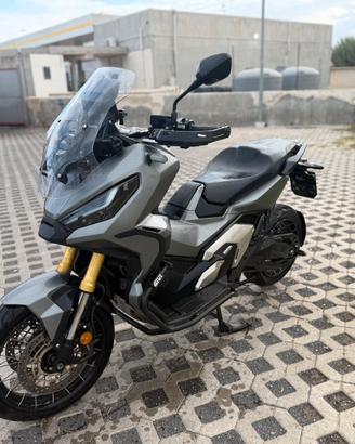 Honda X-Adv 750 del 2022