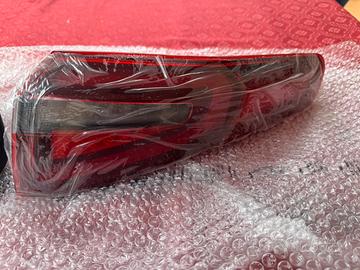 Fanale posteriore Alfa Romeo Stelvio