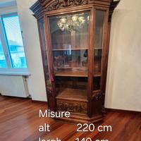Vetrinetta in noce 