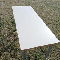 banchi di scuola