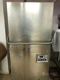 Lavastoviglie professionale a cappotta MACH