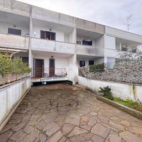 VILLA A SCHIERA A ANZIO