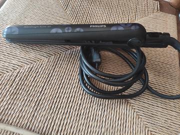 piastra capelli Philips SalonStraight Active Ion
