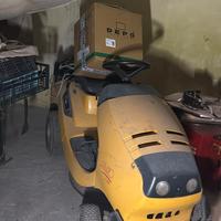 trattorino taglia erba 