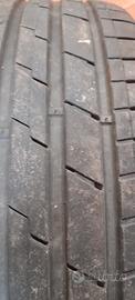 Gomme HANKOOK estive 215/45/18