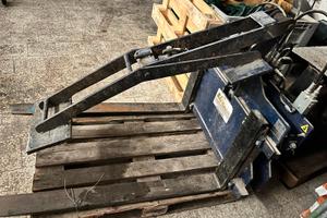 Ribalta Bins Cassoni Rovesciatore Muletto