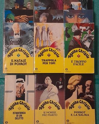 Lotto 12 volumi gialli Agatha Christie - Mondadori