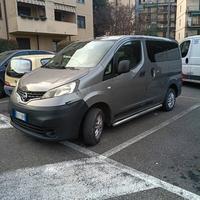 Nissan vettura 5 posti no autocarro 