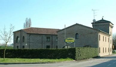 Complesso rurale a Migliarino (FE)