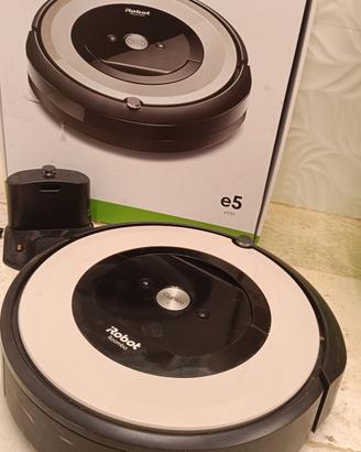 Robot aspirapolvere iRobot roomba 