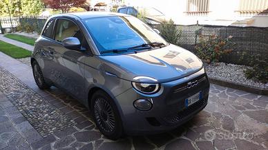 Fiat 500 elettrica 3+1
