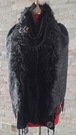 Antica mantella in broccato e velluto con