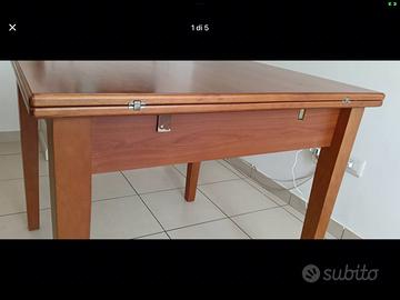 Tavolo apertura a libro