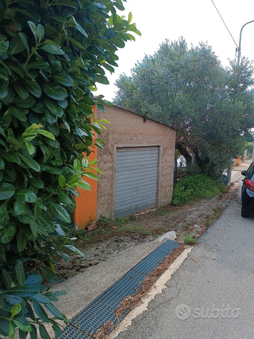 casa indipendente con giardino - Altro