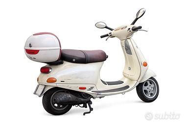 VESPA 125 ET4