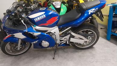 Yamaha yzf r6  