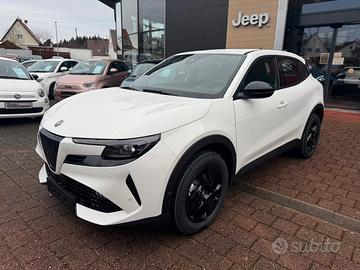 Alfa Romeo Junior 1.2 136 CV Hybrid eDCT6
