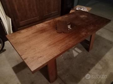 Tavolo design Bernini in noce — Silvio Coppola