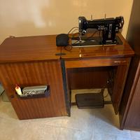 Macchina da cucire NECCHI