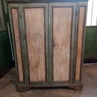 Armadio antico inizio '700 laccato